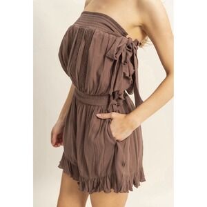 HYFVE Chocolate Brown Women's Lace Ruffled Short Romper Size M